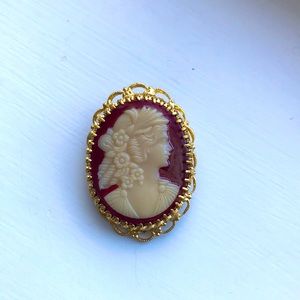 Vintage Faux Cameo Filigree Brooch